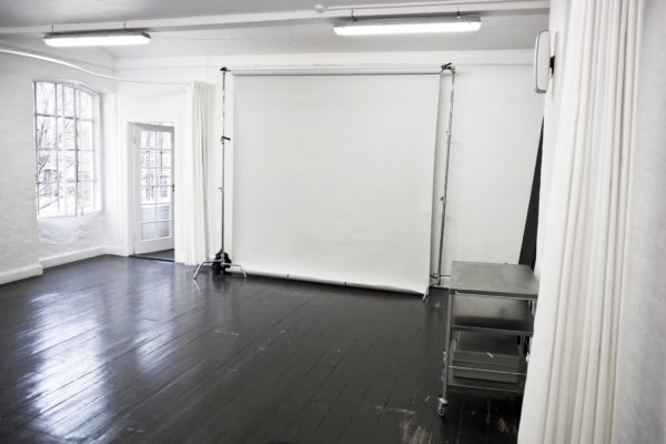 studio1-min